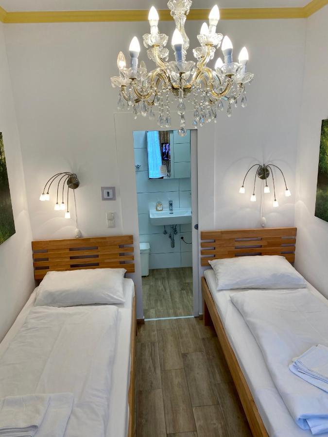 Ajo Central Room - Self-Check-In Vienna Exterior photo