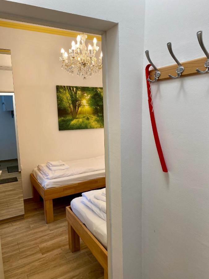 Ajo Central Room - Self-Check-In Vienna Exterior photo